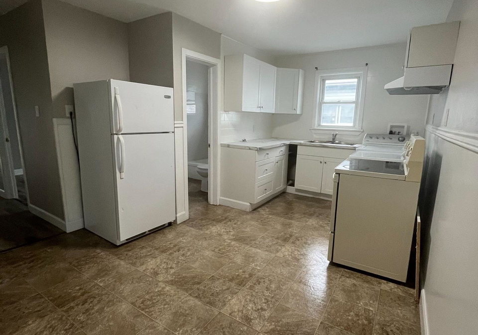 907-2nd-street-e-cornwall-ontario-x12733014