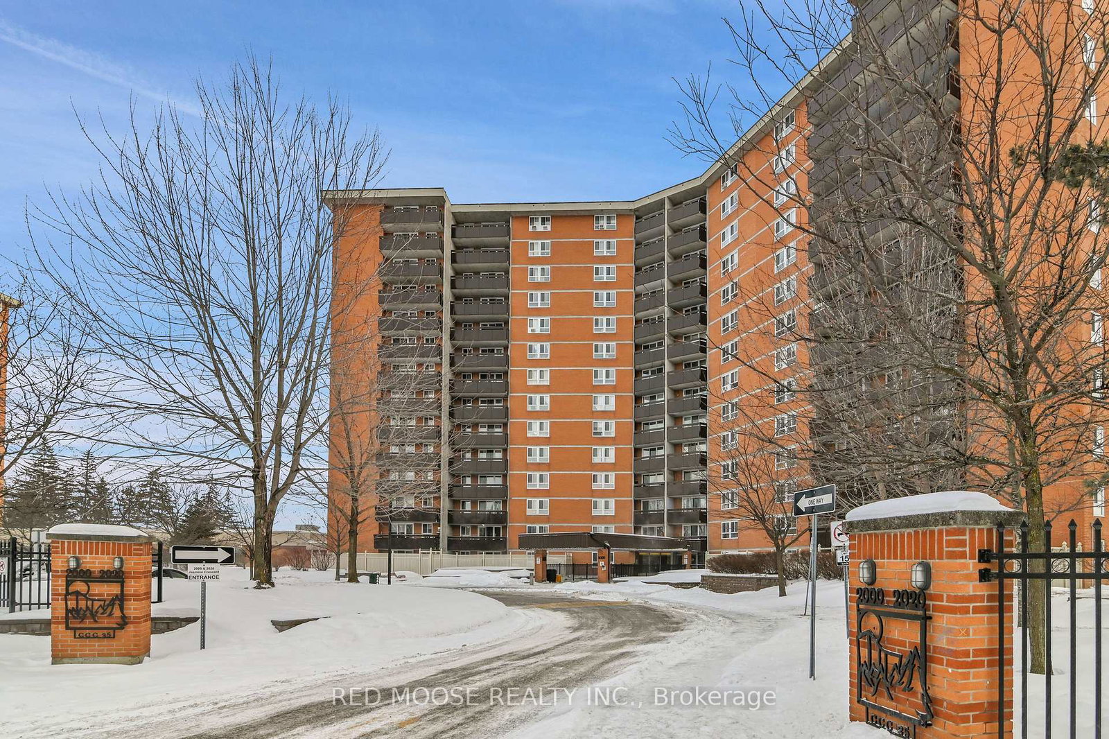 2000-jasmine-crescent-beacon-hill-north-south-and-area-ottawa-ontario-x12733164