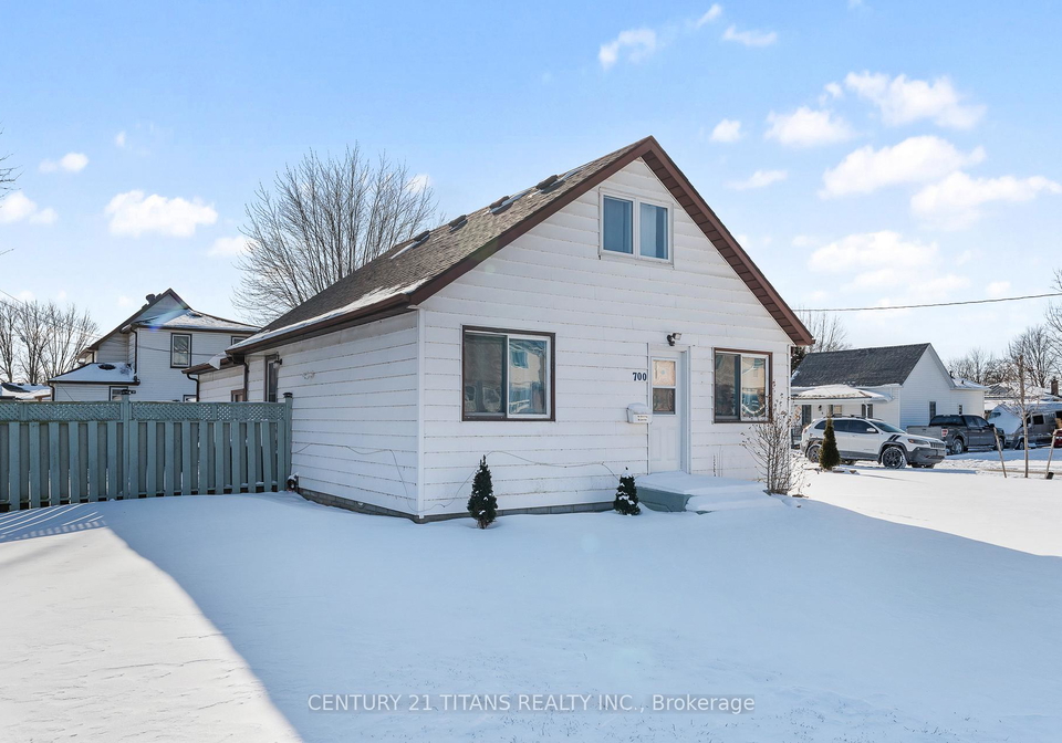 700-wallace-street-chatham-kent-ontario-x12733306