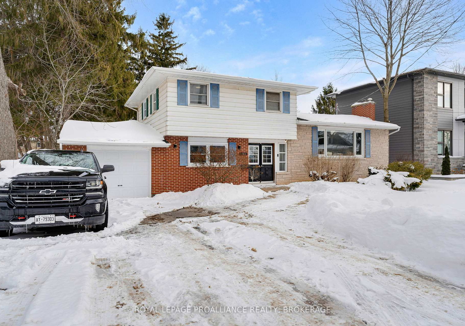 10-crerar-boulevard-kingston-ontario-x12733400