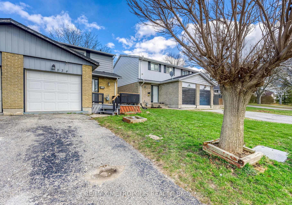 834-lanark-crescent-sarnia-ontario-x12733452