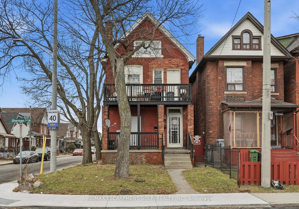 90-sherman-avenue-n-hamilton-ontario-x12734012