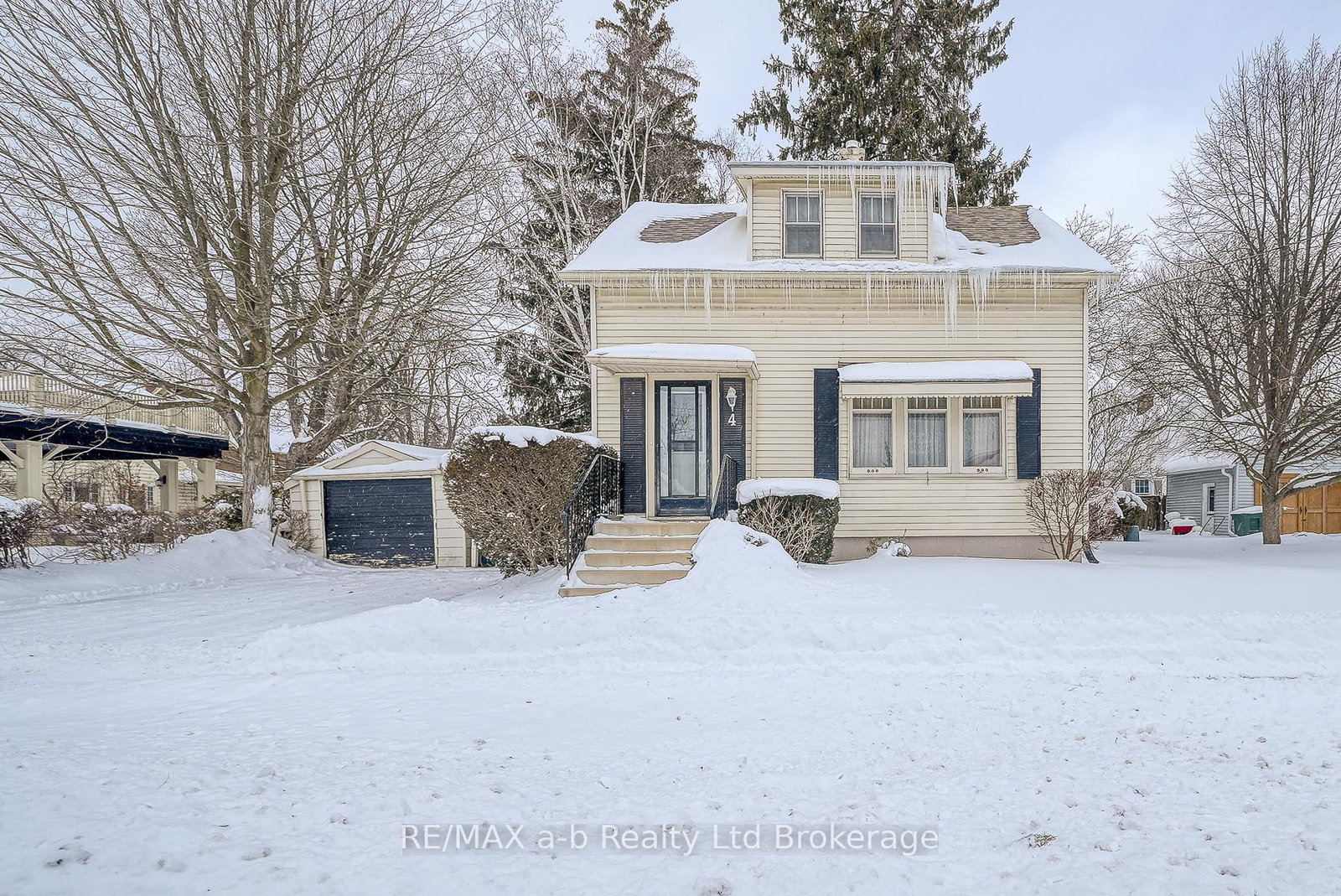 4-dufferin-street-ingersoll-ontario-x12734016