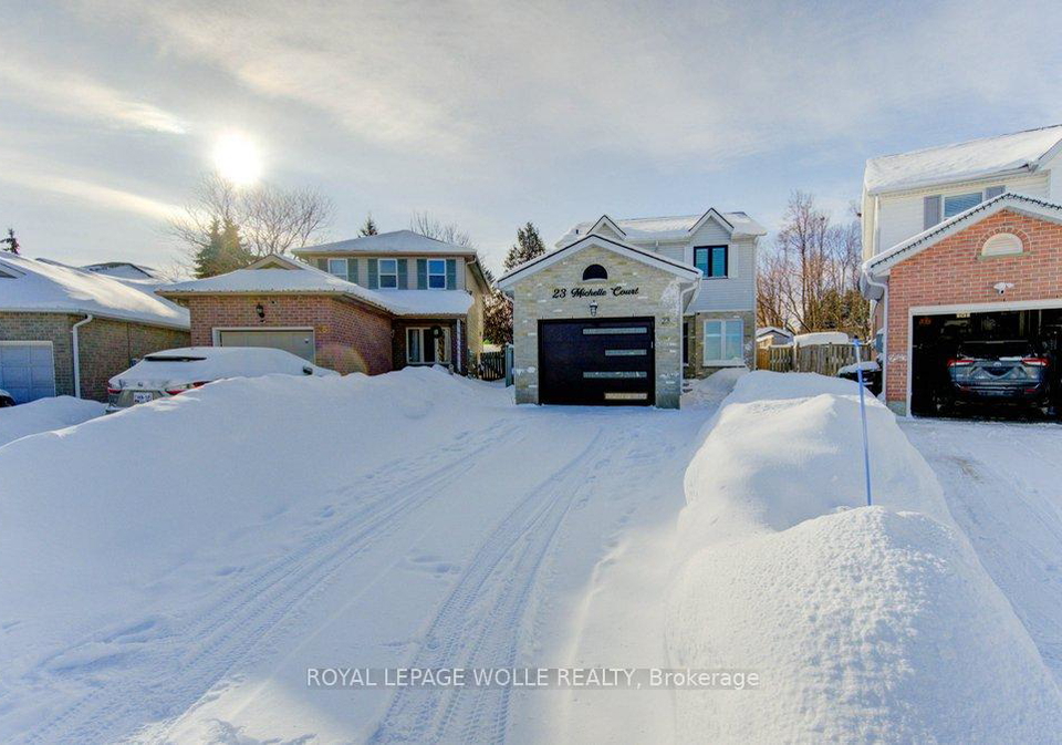 23-michelle-court-kitchener-ontario-x12734238