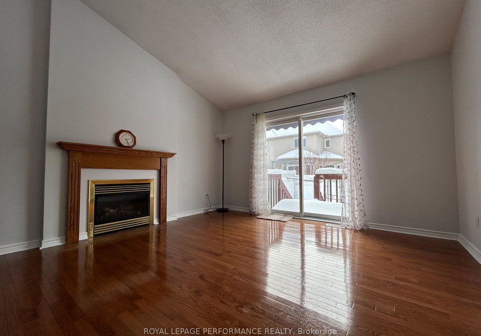 106-mosswood-court-w-ottawa-ontario-x12734490