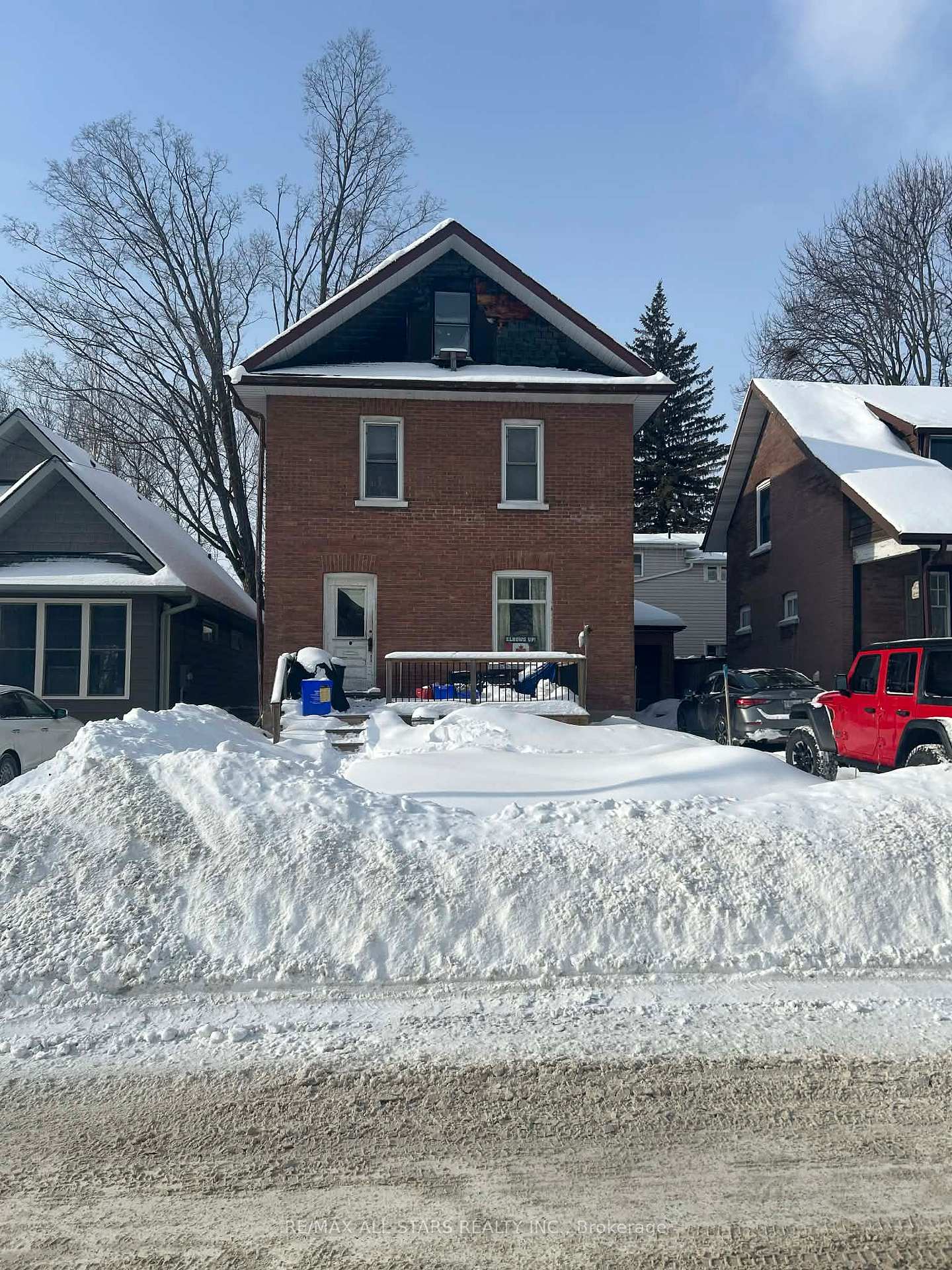 23-victoria-avenue-n-kawartha-lakes-ontario-x12734734