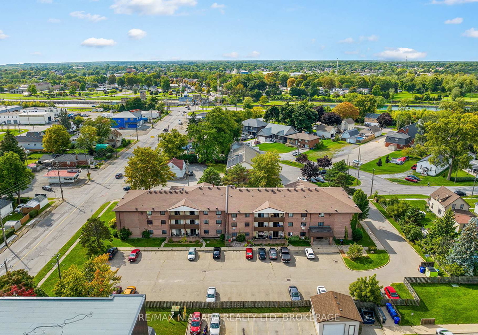 72-main-street-e-port-colborne-ontario-x12735034