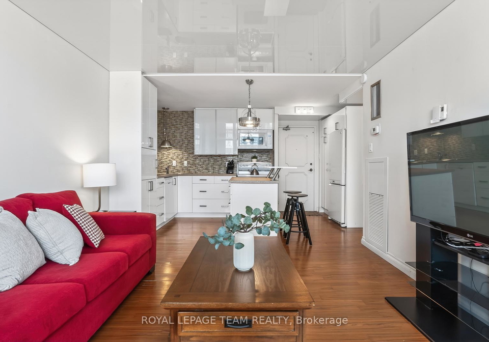 530-laurier-avenue-w-ottawa-ontario-x12735158