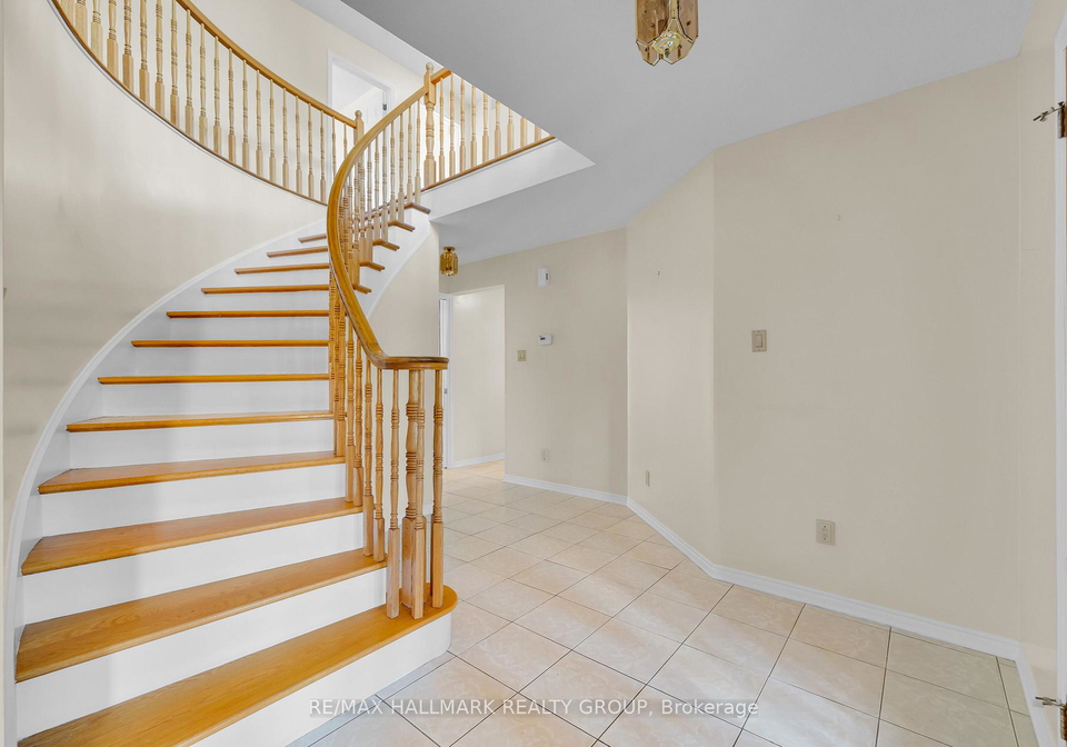 1396-larose-avenue-ottawa-ontario-x12735262