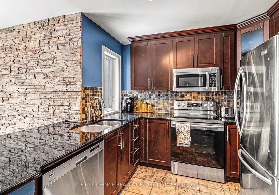 184-provender-avenue-ottawa-ontario-x12735352