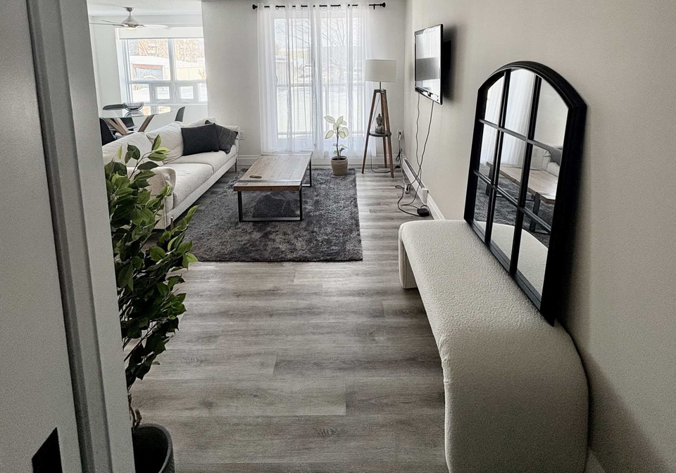77-baseline-road-w-london-south-ontario-x12735396