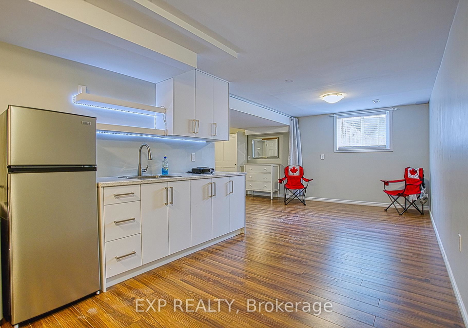 52-dartmouth-gate-hamilton-ontario-x12735474