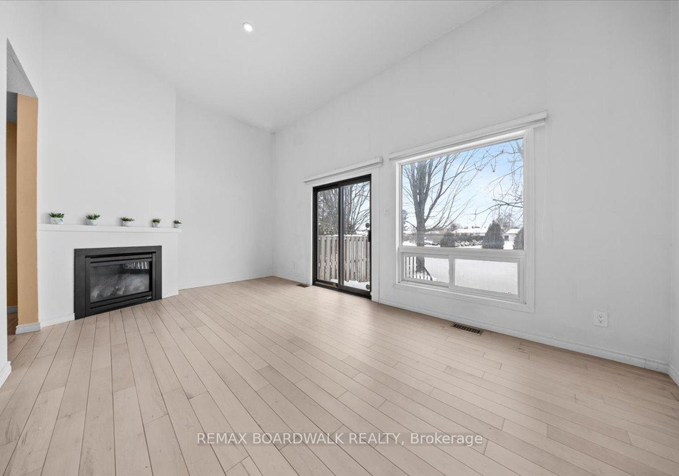 2-bertona-street-ottawa-ontario-x12735520