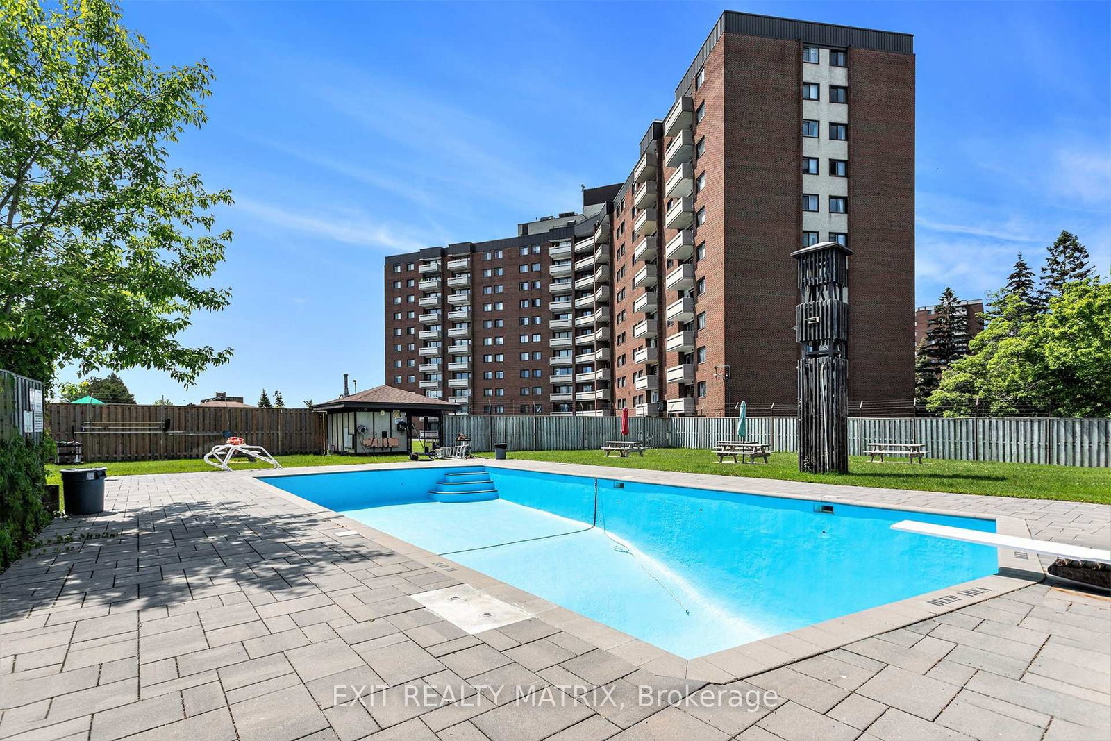 3100-carling-avenue-crystal-bay-rocky-point-bayshore-ottawa-ontario-x12735578