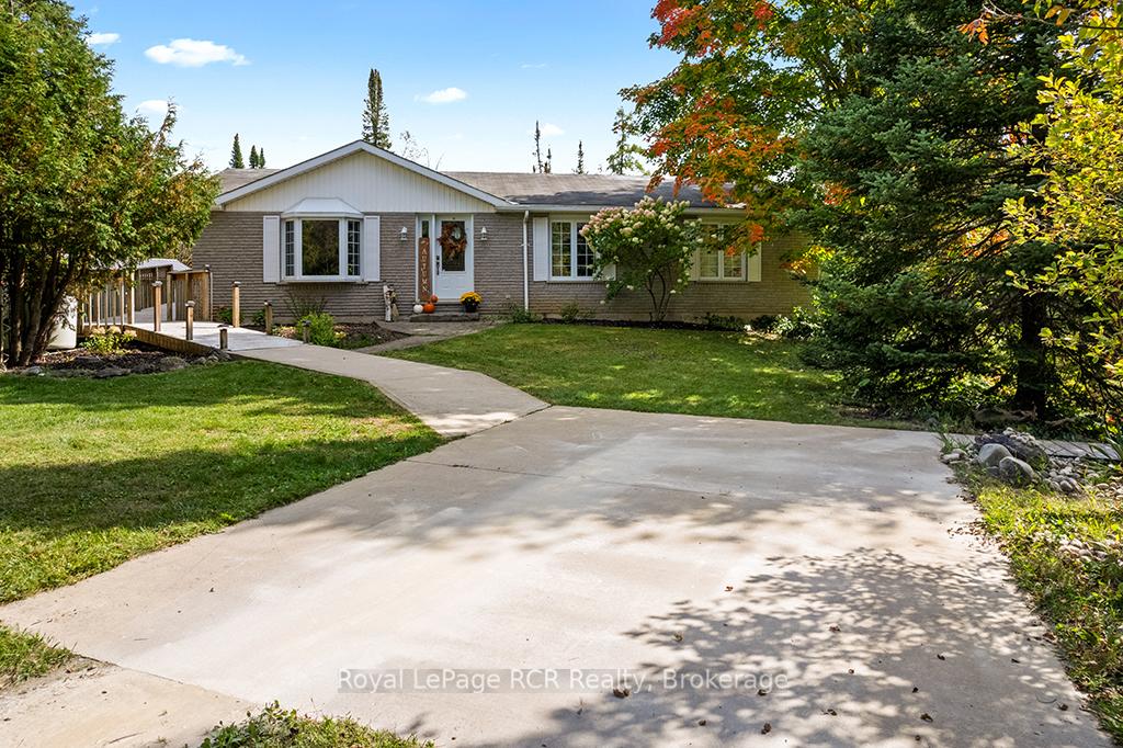 282848-normanby-bentinck-townline-west-grey-ontario-x12735688