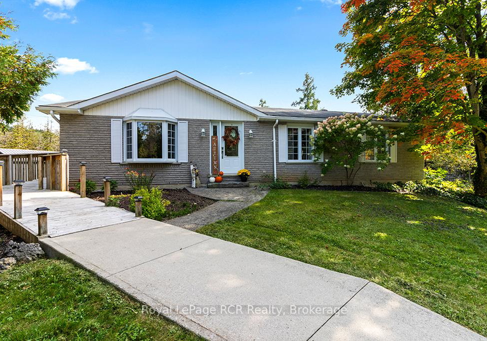282848-normanby-bentinck-townline-west-grey-ontario-x12735688