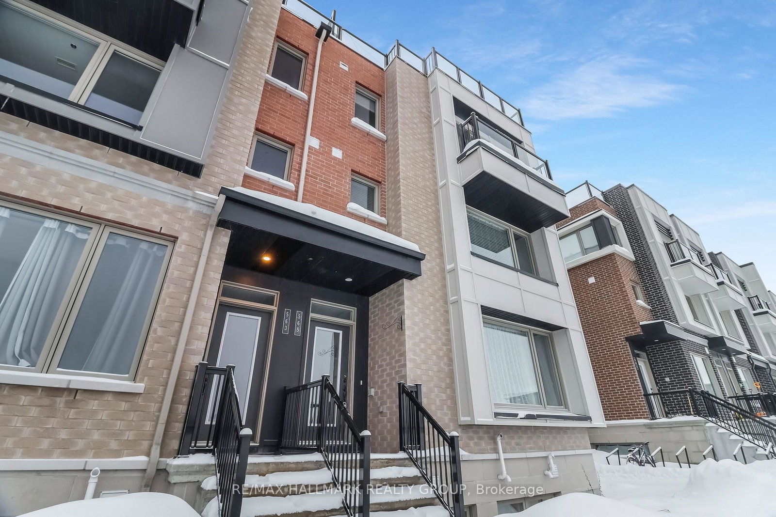 565-ozawa-private-ottawa-ontario-x12735840