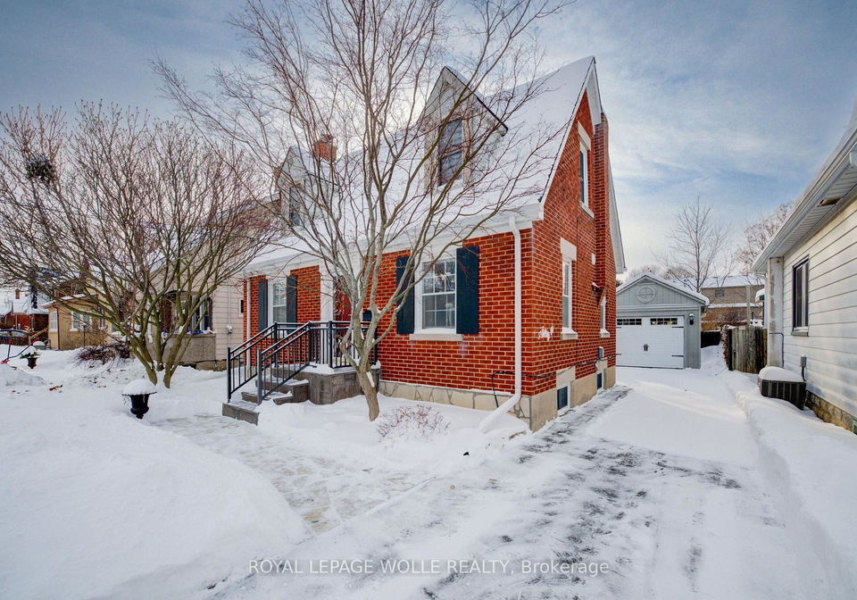 8-lowrey-avenue-s-cambridge-ontario-x12736138
