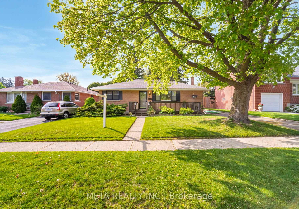 4-greenview-street-guelph-ontario-x12736352
