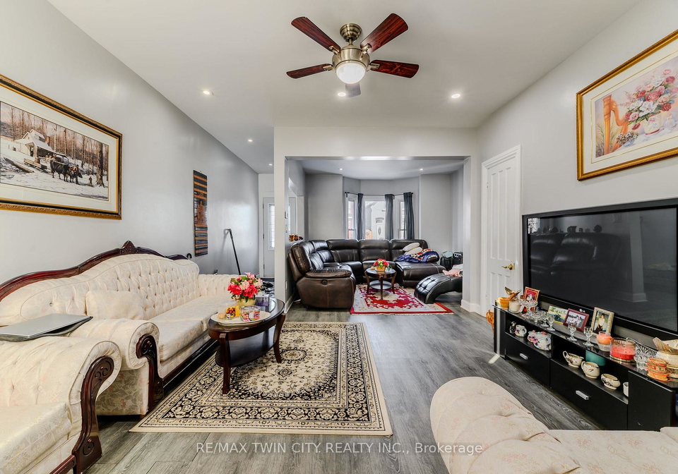 126-tisdale-street-n-hamilton-ontario-x12736522