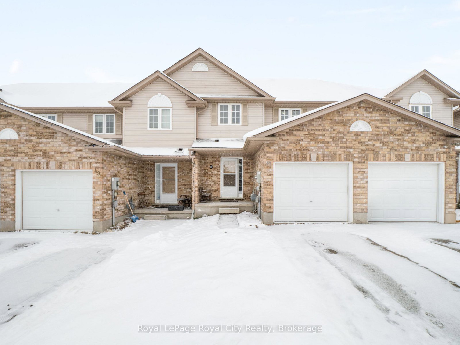 47-schroder-crescent-guelph-ontario-x12736802
