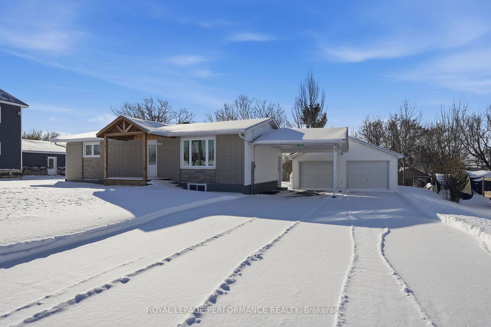 2140-valley-street-north-stormont-ontario-x12737162