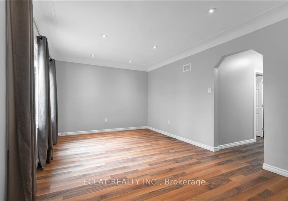 50-east-24th-street-hamilton-ontario-x12737422
