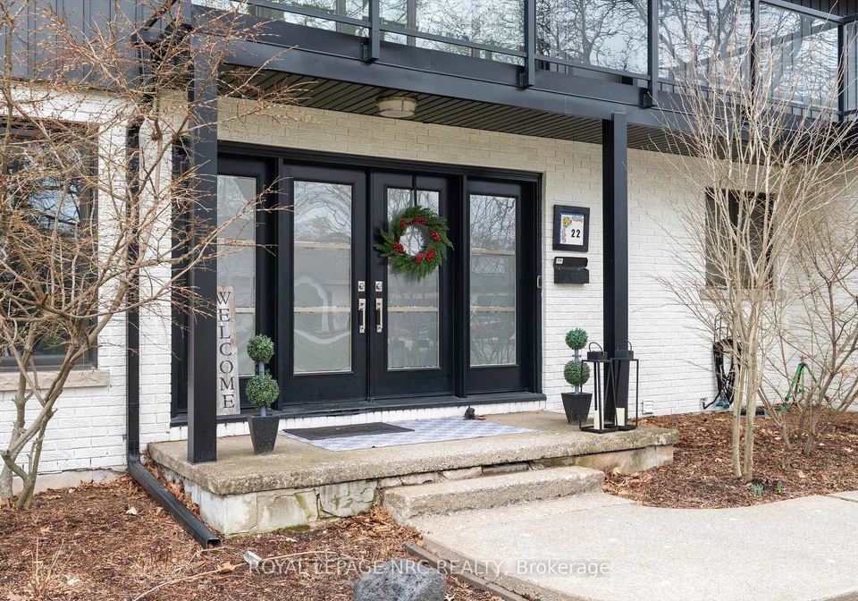 22-briarfield-crescent-st-catharines-ontario-x12737654