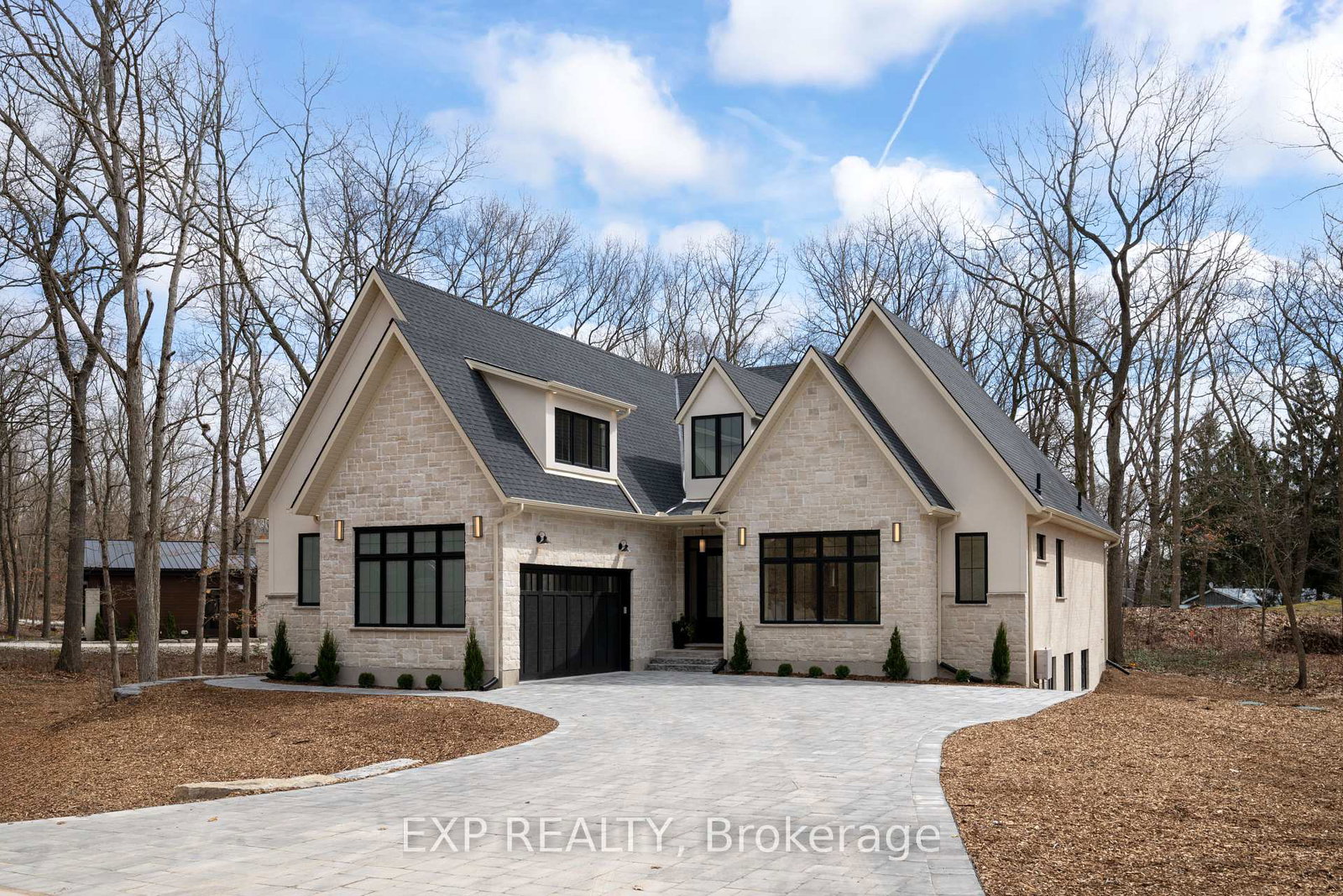 7-sullivan-street-south-huron-ontario-x12737770