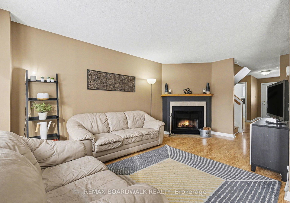 448-valade-crescent-ottawa-ontario-x12737818