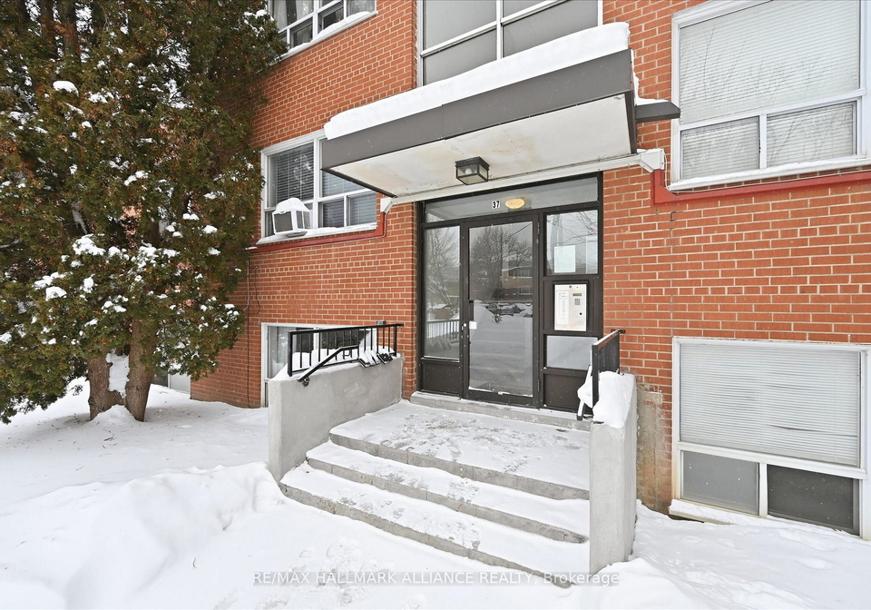 37-mericourt-road-hamilton-ontario-x12737960