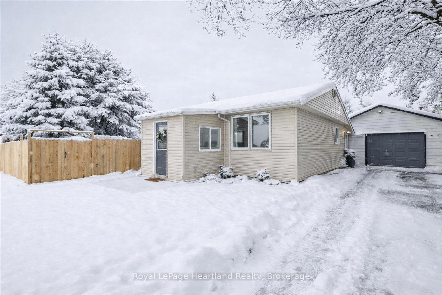 7637-wellington-road-7-mapleton-ontario-x12738716