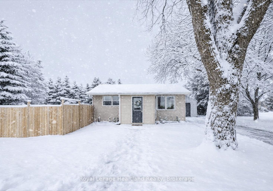 7637-wellington-road-7-mapleton-ontario-x12738716