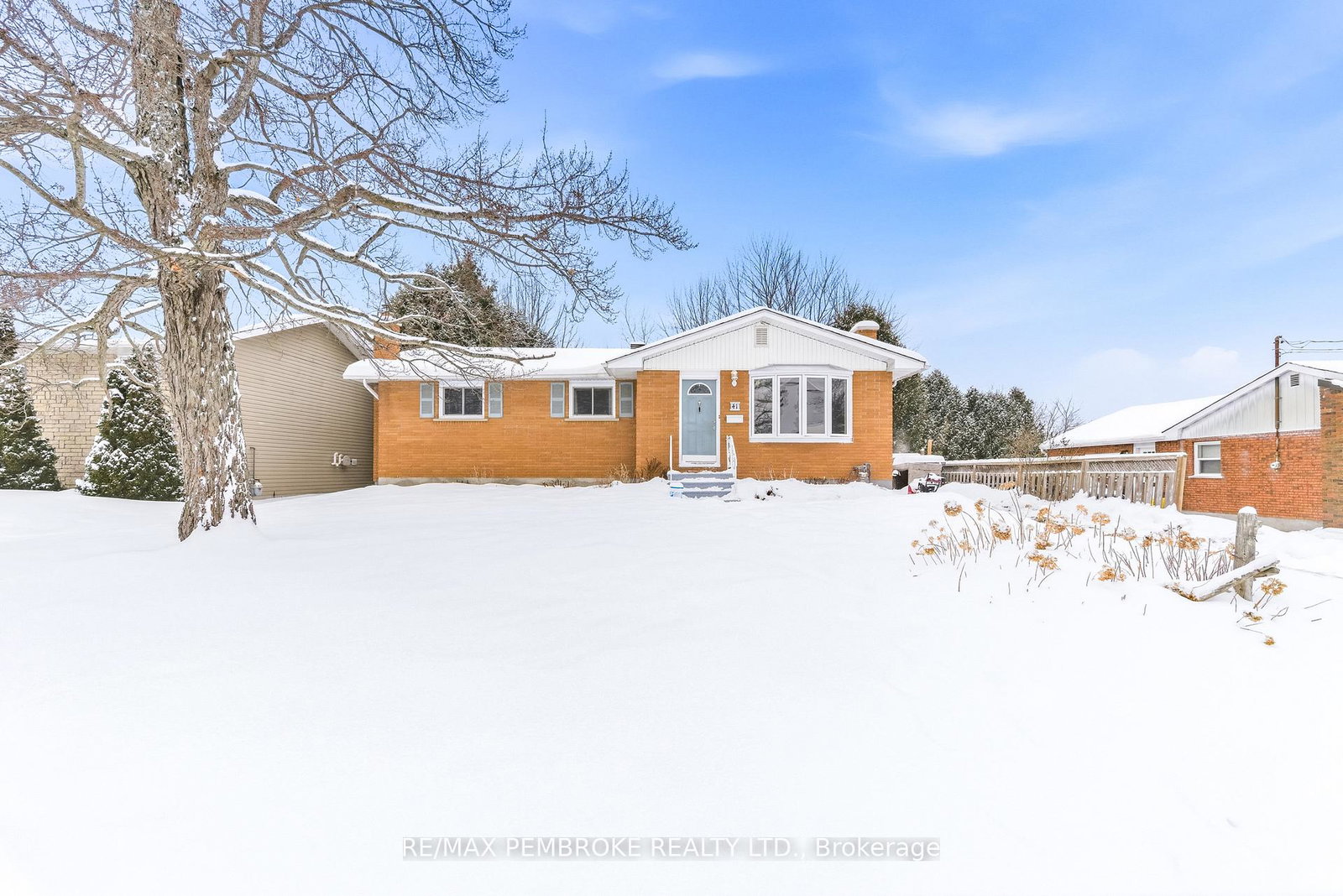 41-selkirk-street-petawawa-ontario-x12738882