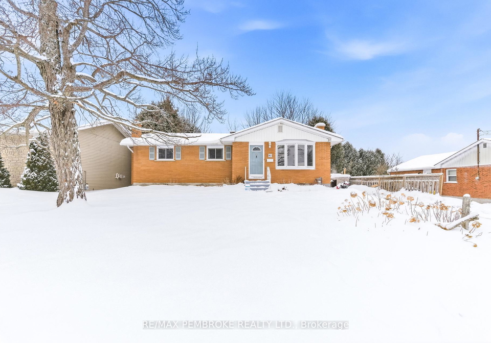 41-selkirk-street-petawawa-ontario-x12738882