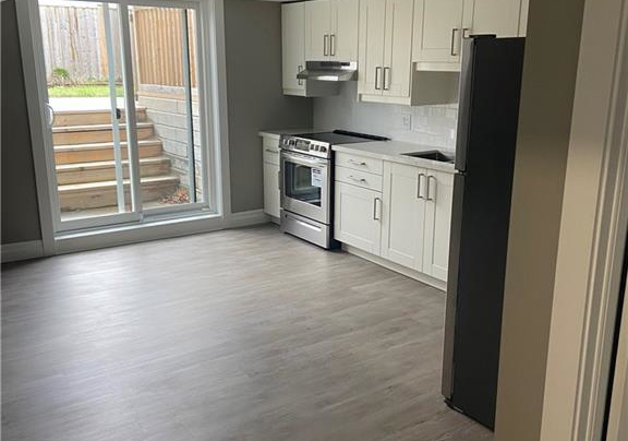 23eaglewood-drive-hamilton-ontario-x12739296