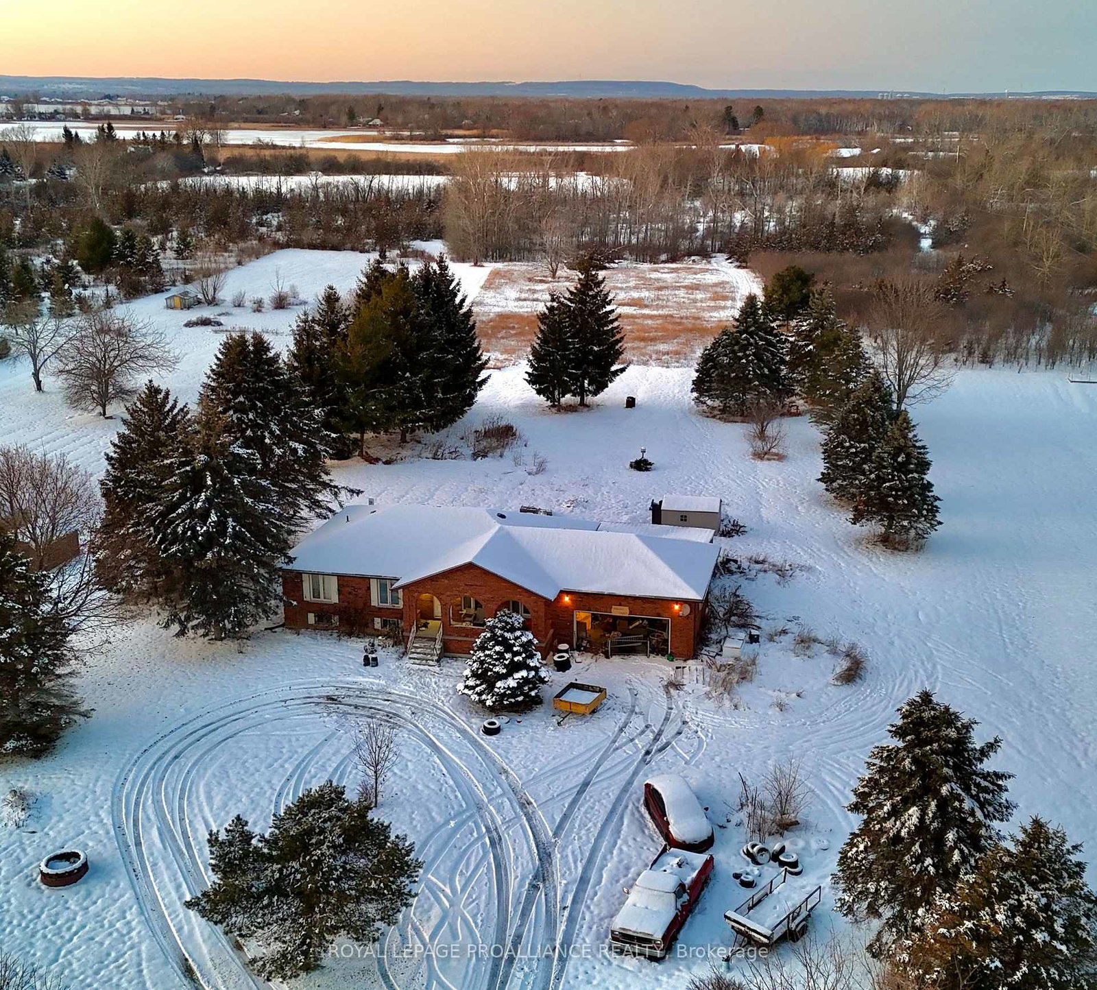 169-hiscock-shores-road-prince-edward-county-ontario-x12739478