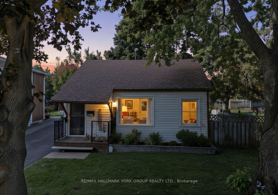 24-churchill-crescent-kawartha-lakes-ontario-x12739508