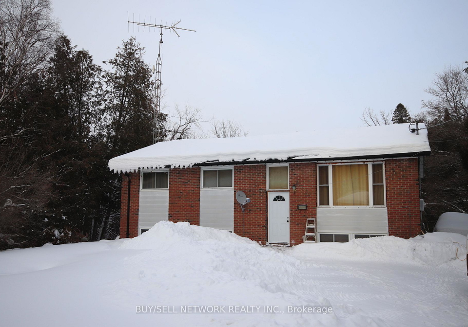 2131-arborview-drive-selwyn-ontario-x12740180