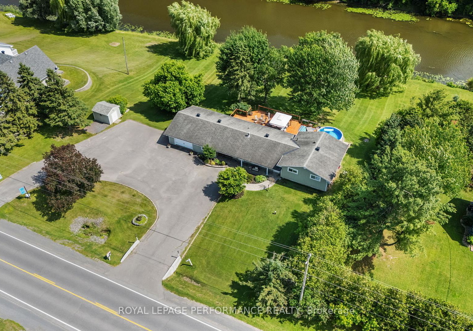 1430-notre-dame-street-russell-ontario-x12740238