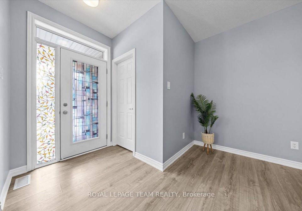 915-nautilus-private-kanata-ontario-x12740568