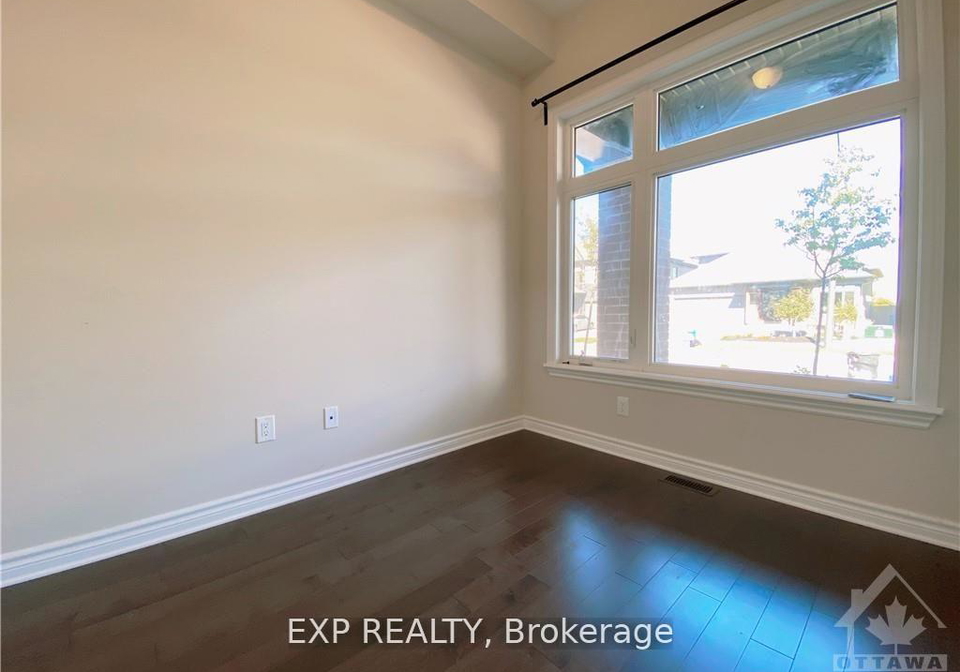 132-cambie-road-ottawa-ontario-x12740658