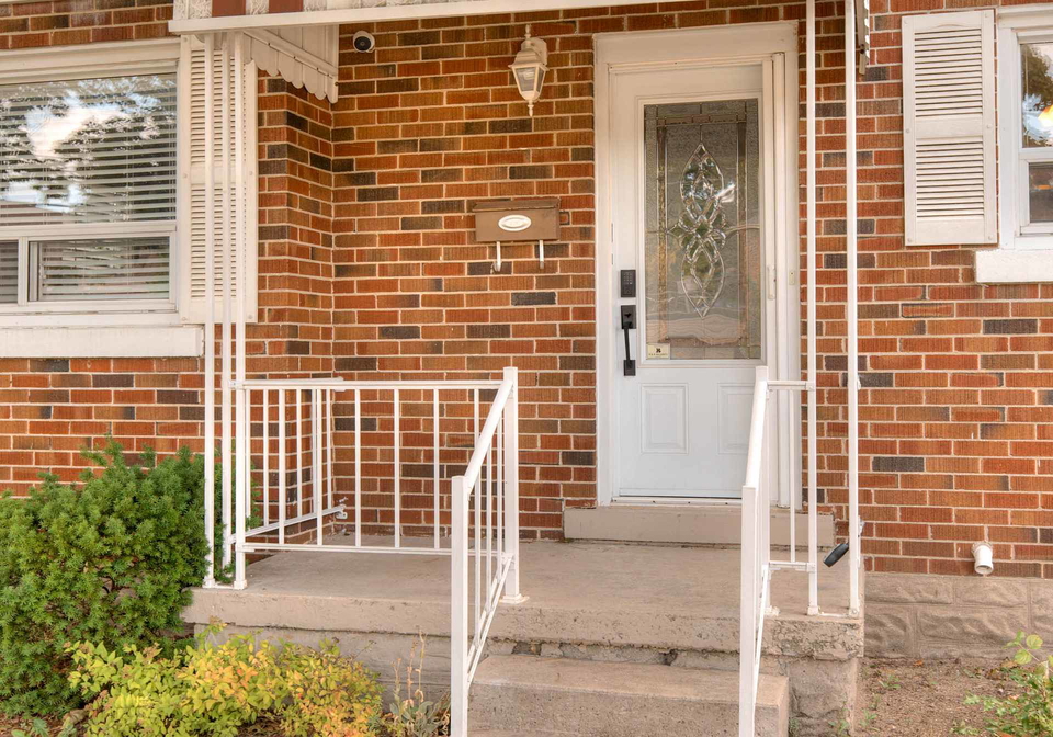 577-stirling-avenue-s-kitchener-ontario-x12741114
