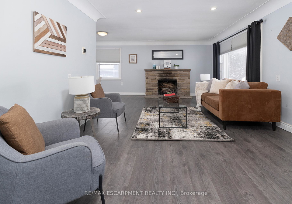 2448-wilson-street-w-hamilton-ontario-x12741158