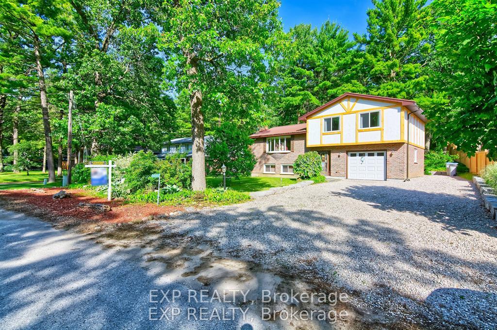9995-port-franks-estates-drive-lambton-shores-ontario-x12741362