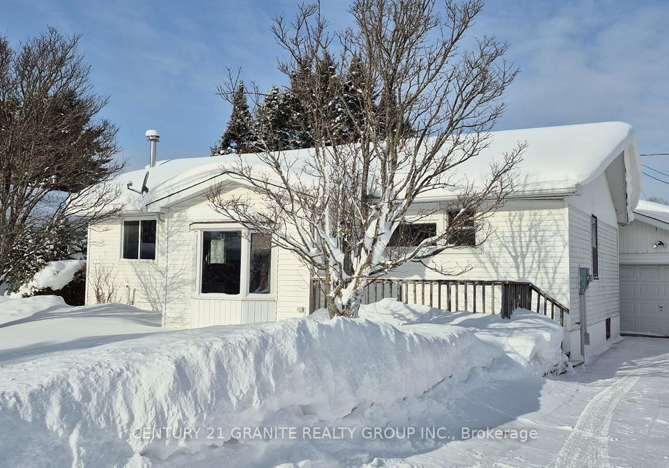 10-hemlock-street-highlands-east-ontario-x12741594