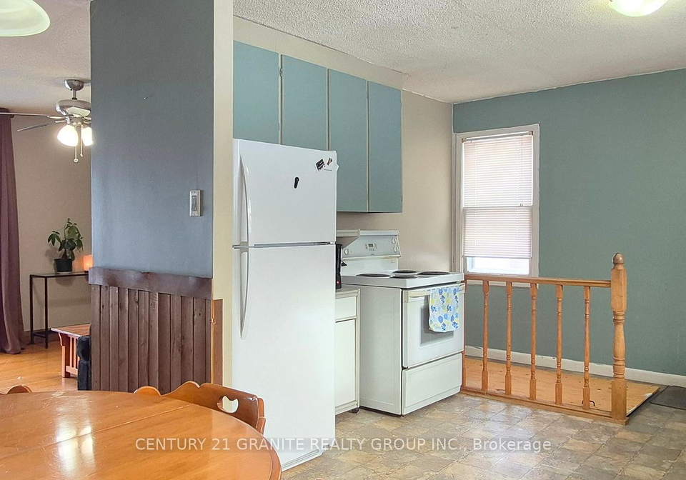 10-hemlock-street-highlands-east-ontario-x12741594