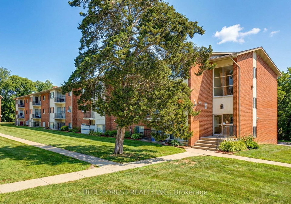 1174-hamilton-road-london-east-ontario-x12741630