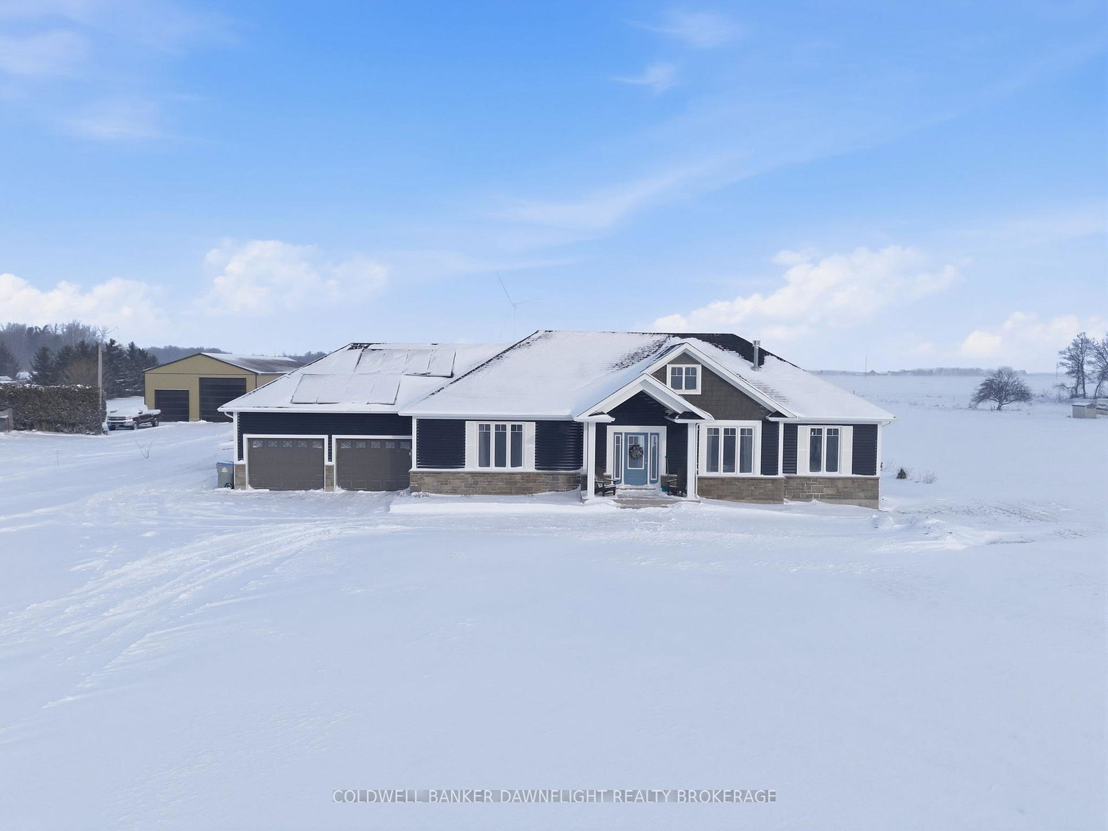 60-victoria-avenue-w-south-huron-ontario-x12741770