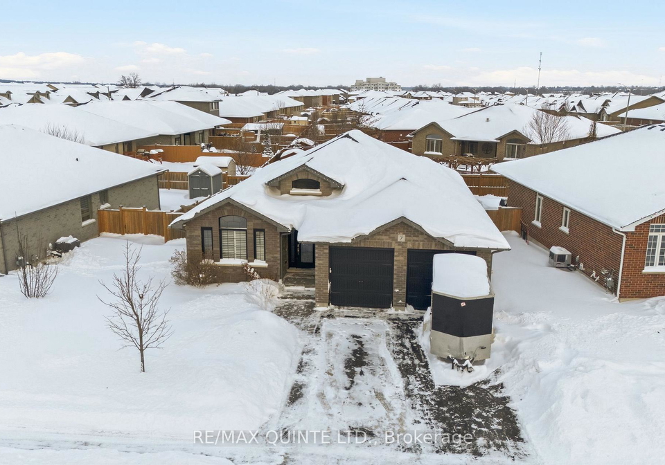 7-bevan-drive-belleville-ontario-x12742158